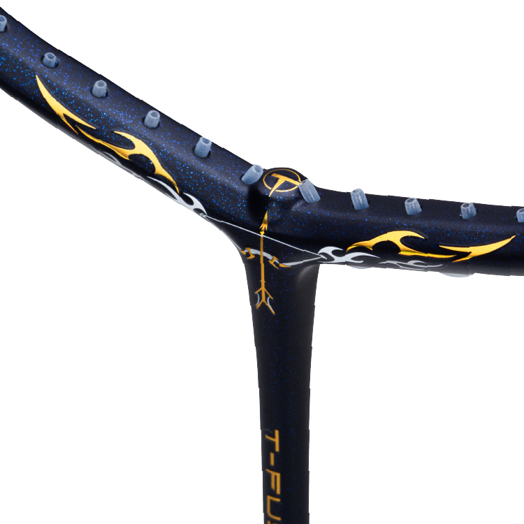 Vợt cầu lông T-Fusion Tornado -4U